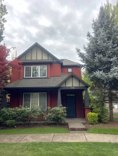 Main picture of 1008 SE Bacarra St