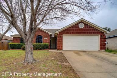 Main picture of 8109 Berkshire Dr