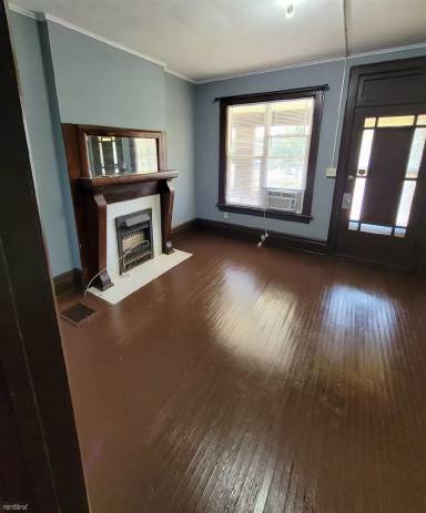 Main picture of 318 E 20th Ave