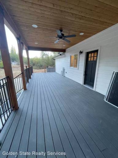 Main picture of 15706 You Bet Rd