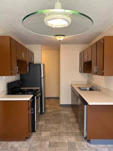 Main picture of Burning Tree Apartments - 3