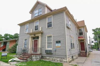 Main picture of 412 N 11th St