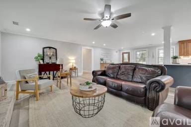 Main picture of 9021 Lane Rd