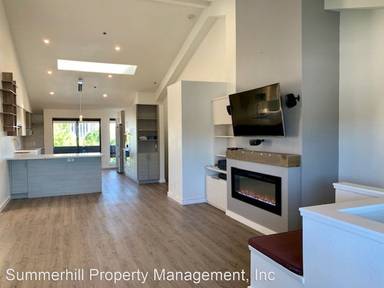 Main picture of 685 High St
