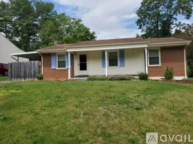 Main picture of 406 Missimer Ln