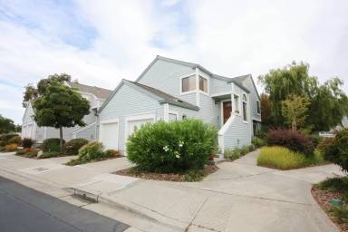 Main picture of 251 Riddell Ln