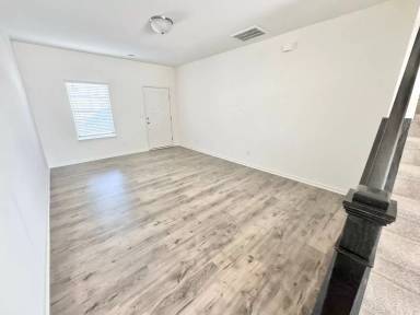 Main picture of 7058 Duncan Acres Dr