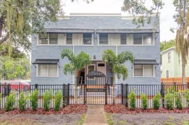 Main picture of 611 S Park Ave