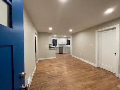 Main picture of 5621 Balsam St