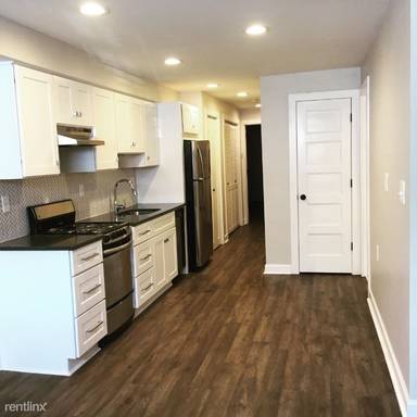 Main picture of 3008 11th St NW