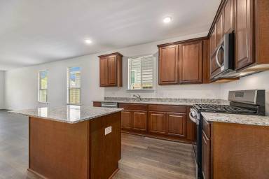 Main picture of 240 Seven Pines Dr