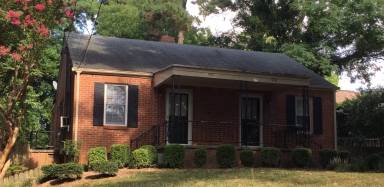 Main picture of 910 Marilyn Dr