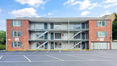 Main picture of 732 Scotland St