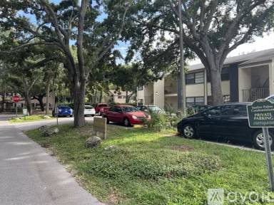 Main picture of 4809 S Mound Ave