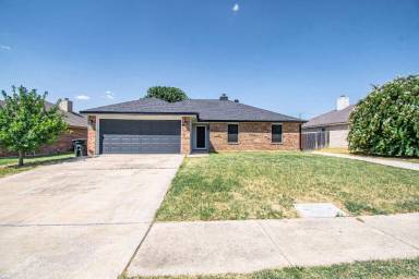 Main picture of 3309 Lorena Dr