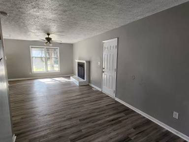 Main picture of 9413 Gooden Dr