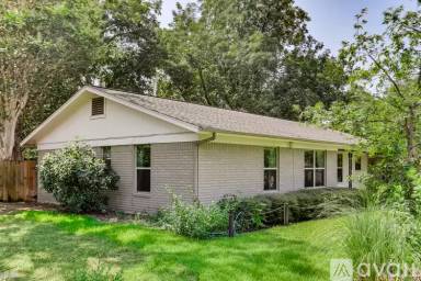 Main picture of 8605 Rockwood Ln