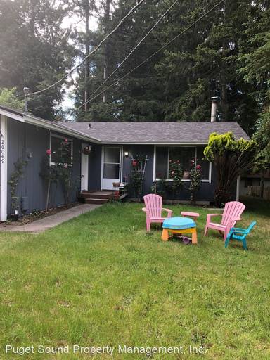 Main picture of 26049 Pioneer Way NW