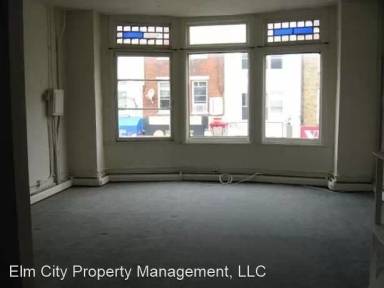 Main picture of 644 South St