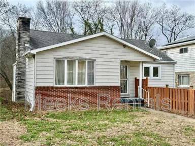 Main picture of 3013 Ridgeview Dr