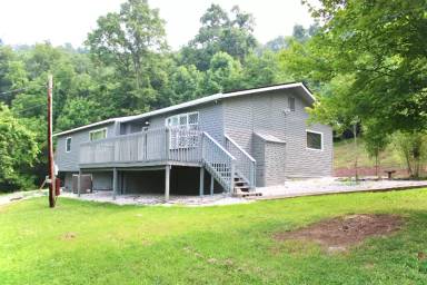 Main picture of 47 Lincoln Dr