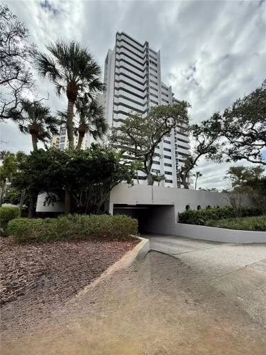 Main picture of 4141 Bayshore Blvd