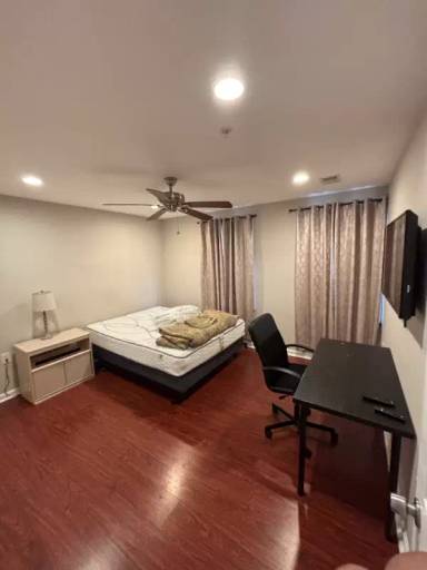 Main picture of 6105 Floral Park Rd