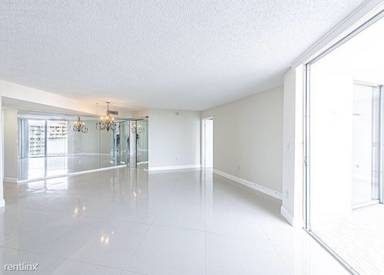 Main picture of Wilshire Condo
