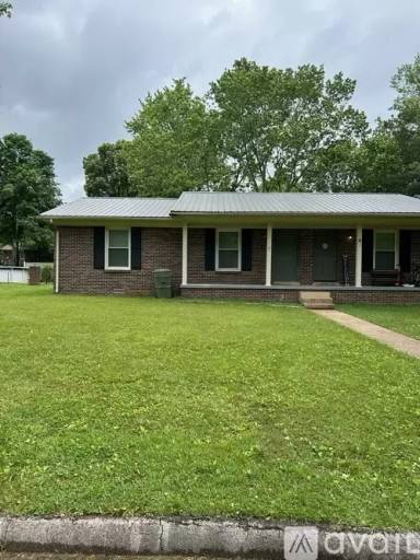 Main picture of 1606 Deer Hollow Dr