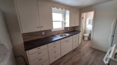 Main picture of 504 5th Ave W