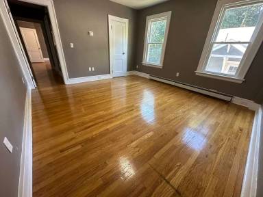 Main picture of 1015 Cooke St