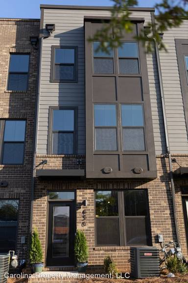 Main picture of 436 W Tremont Ave