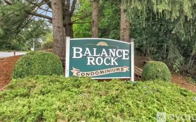 Main picture of 92 Balance Rock Rd