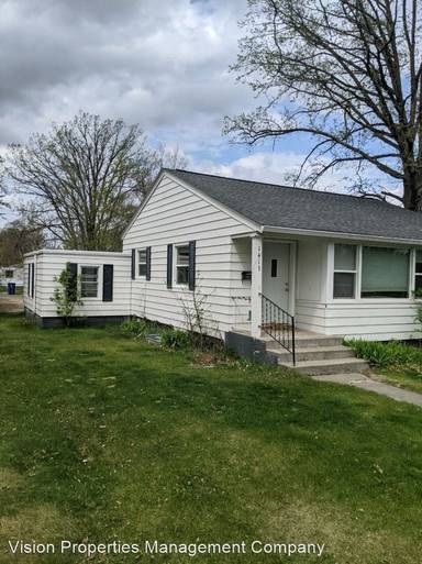 Main picture of 1413 Calihan Ave NE