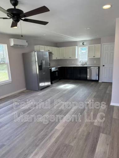 Main picture of 13142 Big Oak Bay Rd