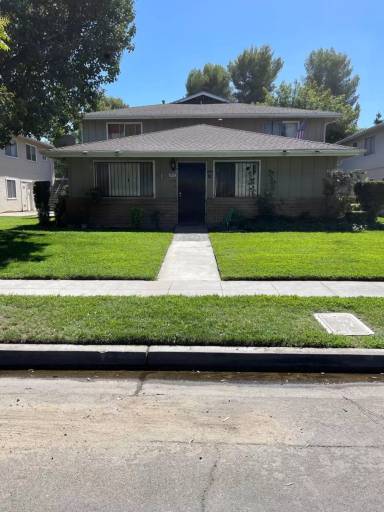 Main picture of 2839 W Fairmont Ave