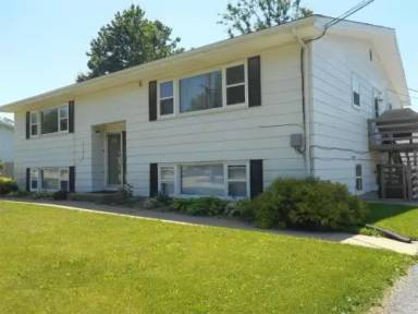 Main picture of 2085 1st Ave