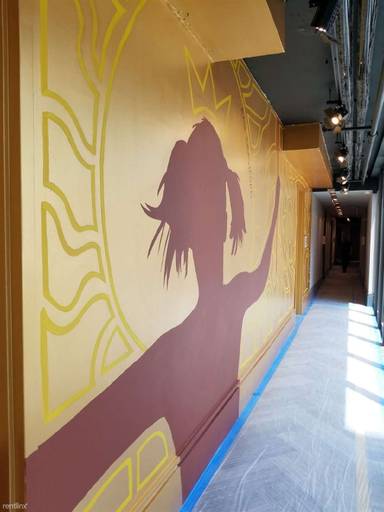 Main picture of Denizen Bushwick