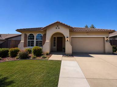 Main picture of 107 Ashworth Dr