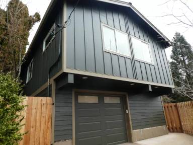 Main picture of 1420 Dollar St