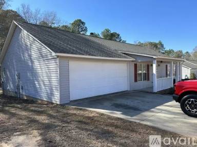 Main picture of 111 Mockingbird Dr