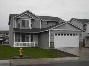 Main picture of 8802 NE 84th St