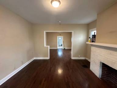 Main picture of 118 E Patterson Ave