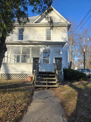 Main picture of 715 Cottage St
