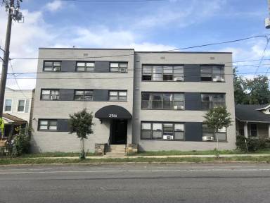 Main picture of 2514 4th St NE