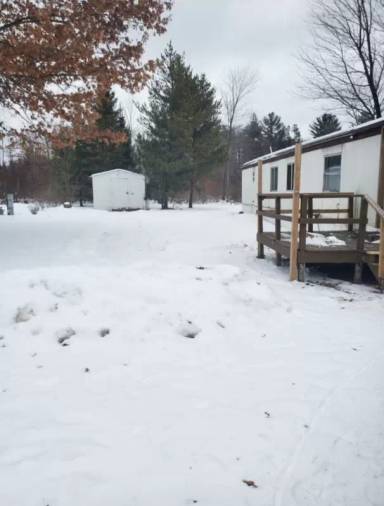 Main picture of 145900 Moon Rd