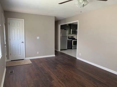 Main picture of 2728 Ann Dr