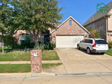 Main picture of 10304 Stoneside Trl