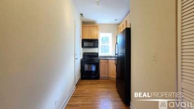 Main picture of 3248 N Clifton Ave