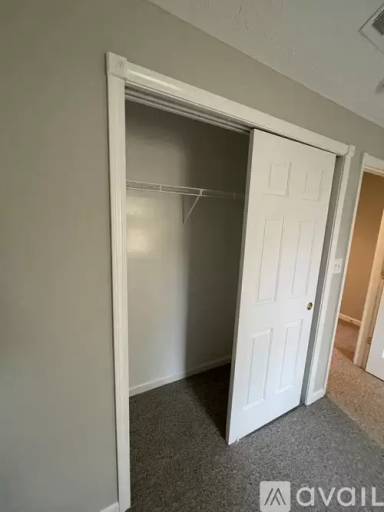 Main picture of 305 Walter St